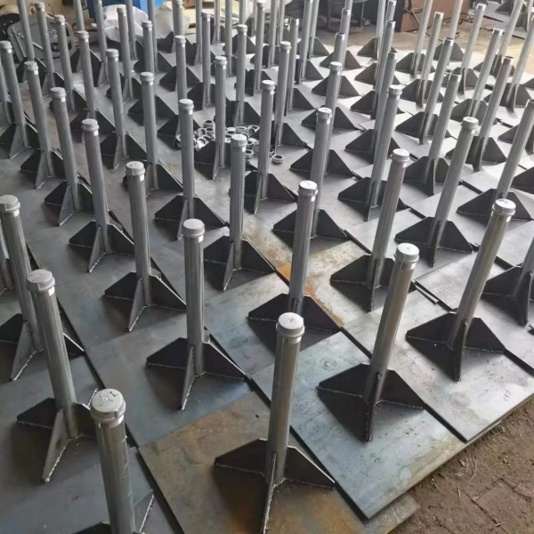 皇姑鑫亿呈沉降板生产
